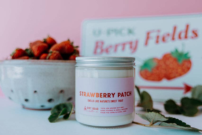 Dirt Road Candle Co - Strawberry Patch Candle: 8 oz Candle