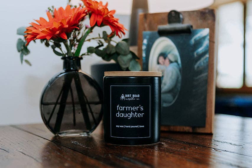 Dirt Road Candle Co - Farmer's Daughter Candle: 12 oz