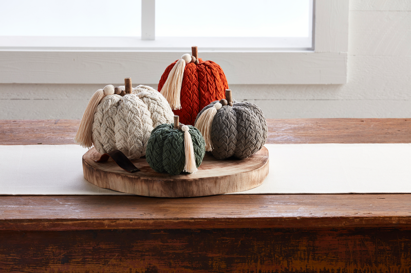 GREEN BRAIDED PUMPKIN